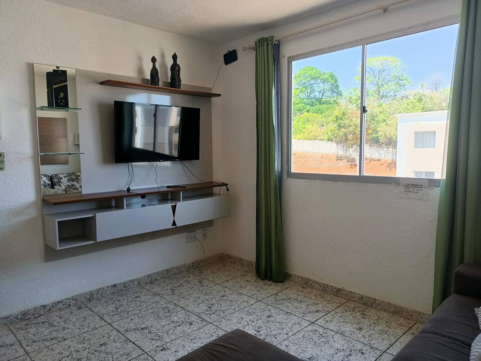 Apartamento Inteiro Proximo Aeroporto De Confins Appartement Vespasiano Buitenkant foto